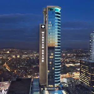 Wyndham Grand Levent & Conference Center 5* איסטמבול